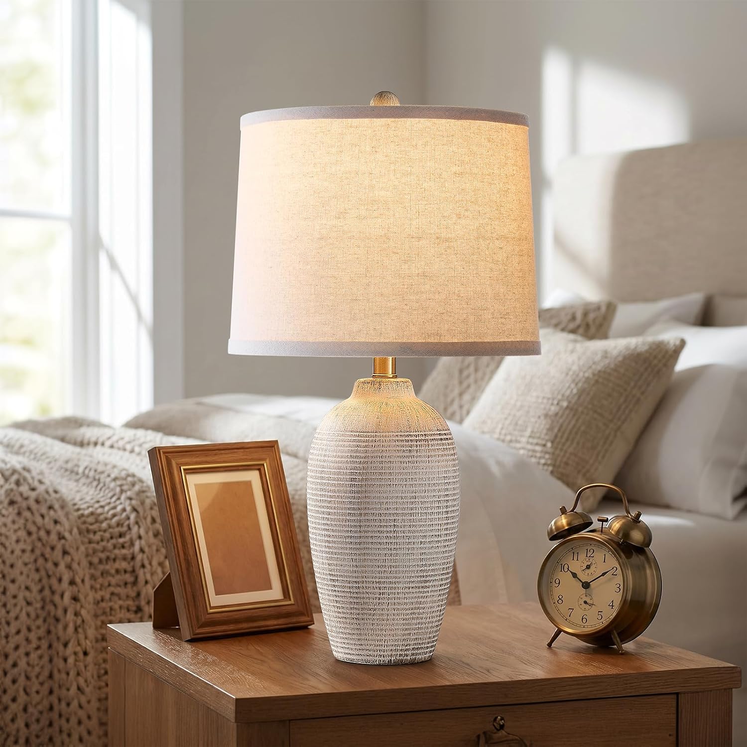 Farmhouse Ceramic Table Lamp